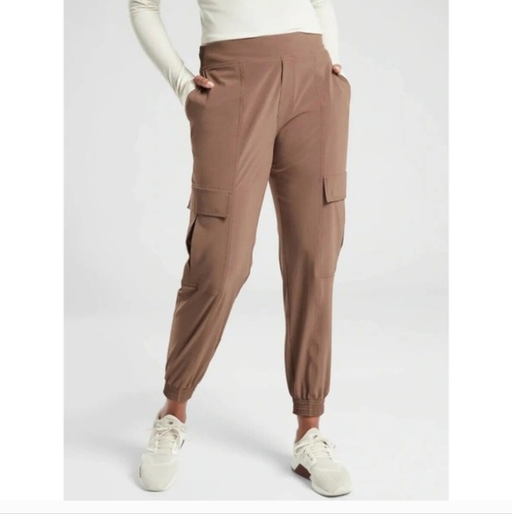 Athleta Chelsea Utility Jogger I size 0